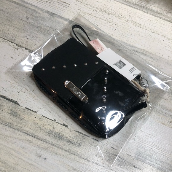 Jessica Simpson Black Wristlet Clutch Wallet NEW - Picture 8 of 8